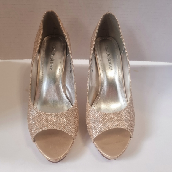 Gold Sparkle Shoes - Picture 3 of 7